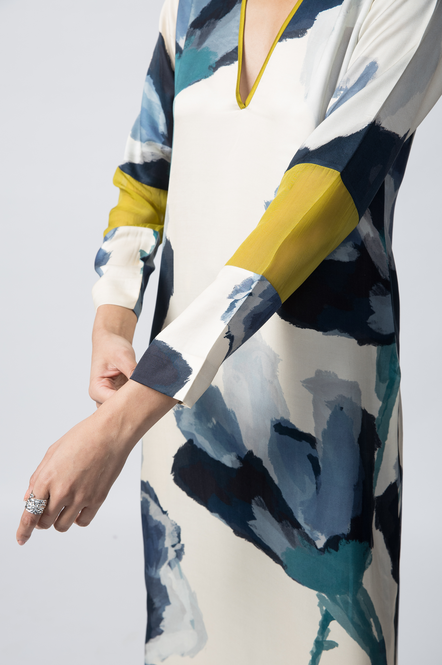 Marble Colour Blocked Kurta Set with Dupatta