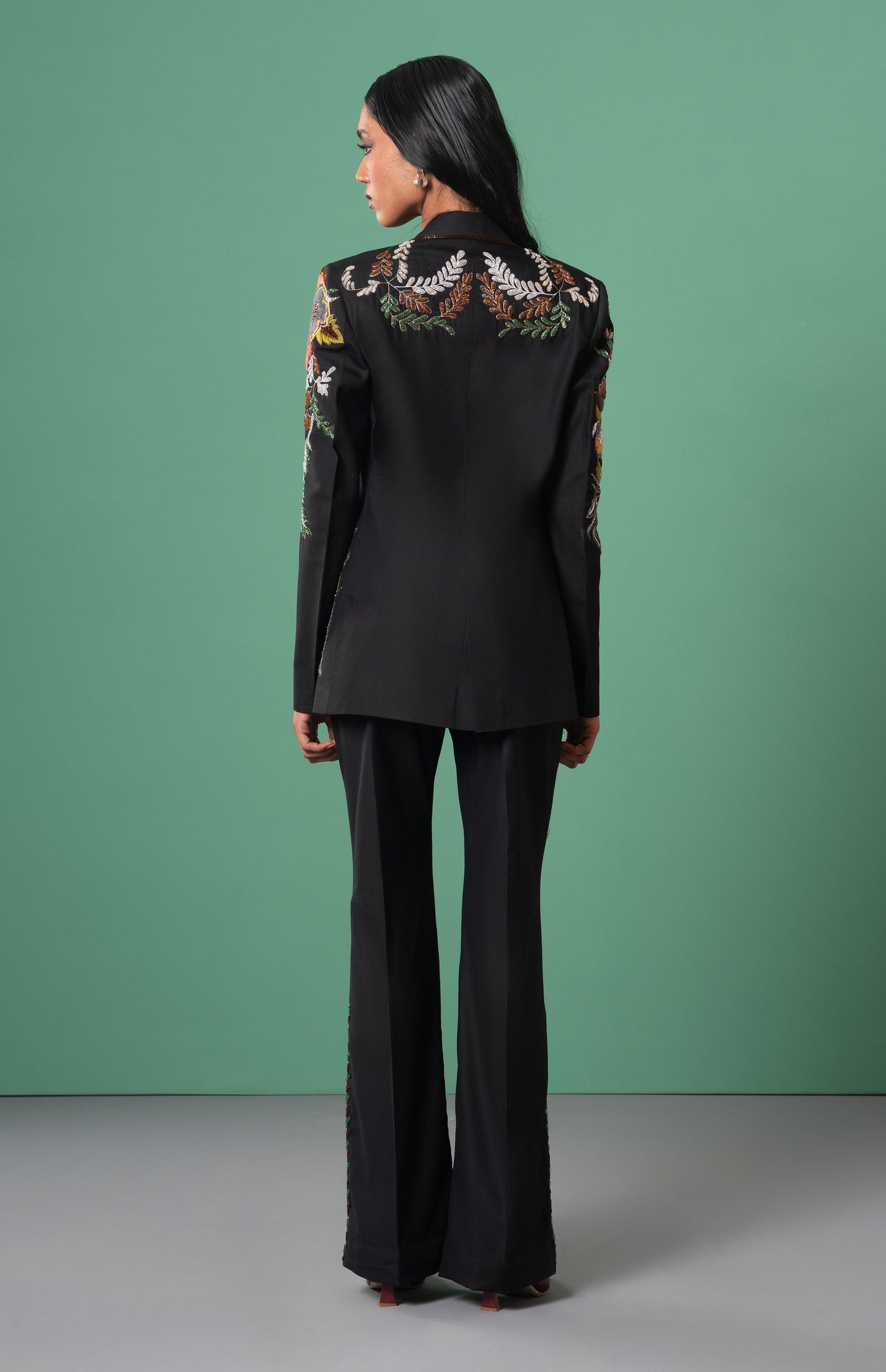 Kuro Embroidered Blazer Set