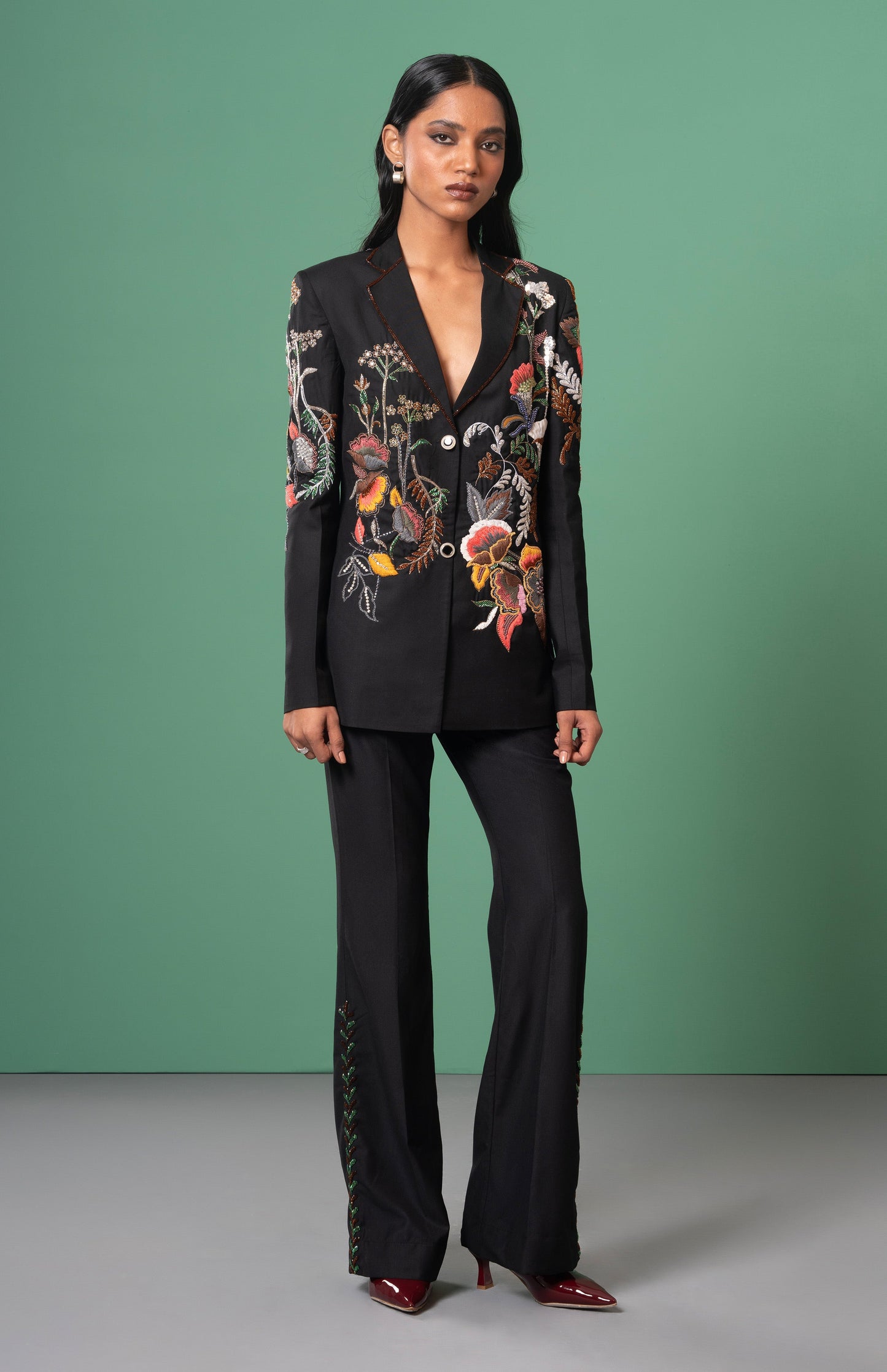 Kuro Embroidered Blazer Set